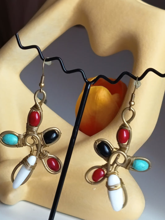 ✨ Éclat Bohème : Boucles d'Oreilles "Étoile de Vie" en Filigrane 🌈