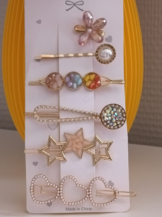Lot de 5 barrettes et 1 pince crocrodile, avec perles, pierres. Original.