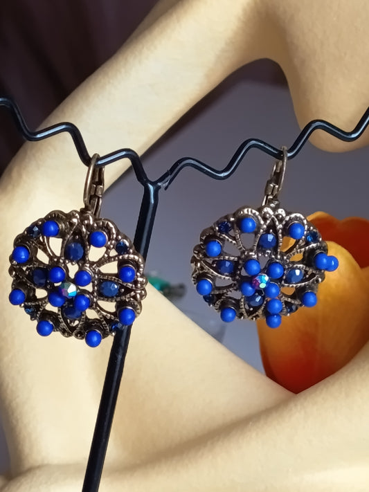 💙 Boucles d’Oreilles "Rosace Royale" – Bleu Cobalt & Bronze Antique