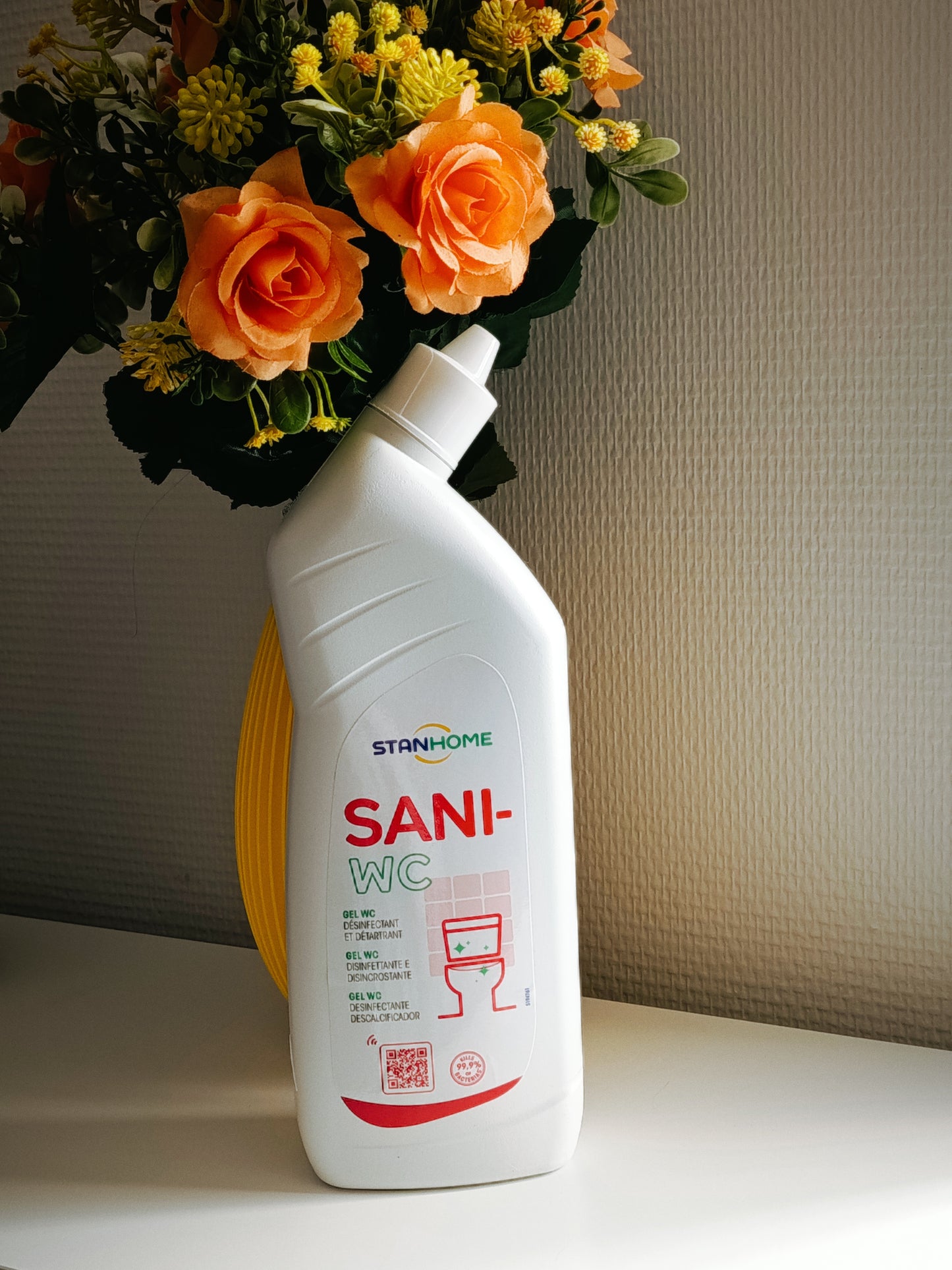 Sani-WC : gel WC désinfectant et détartrant
