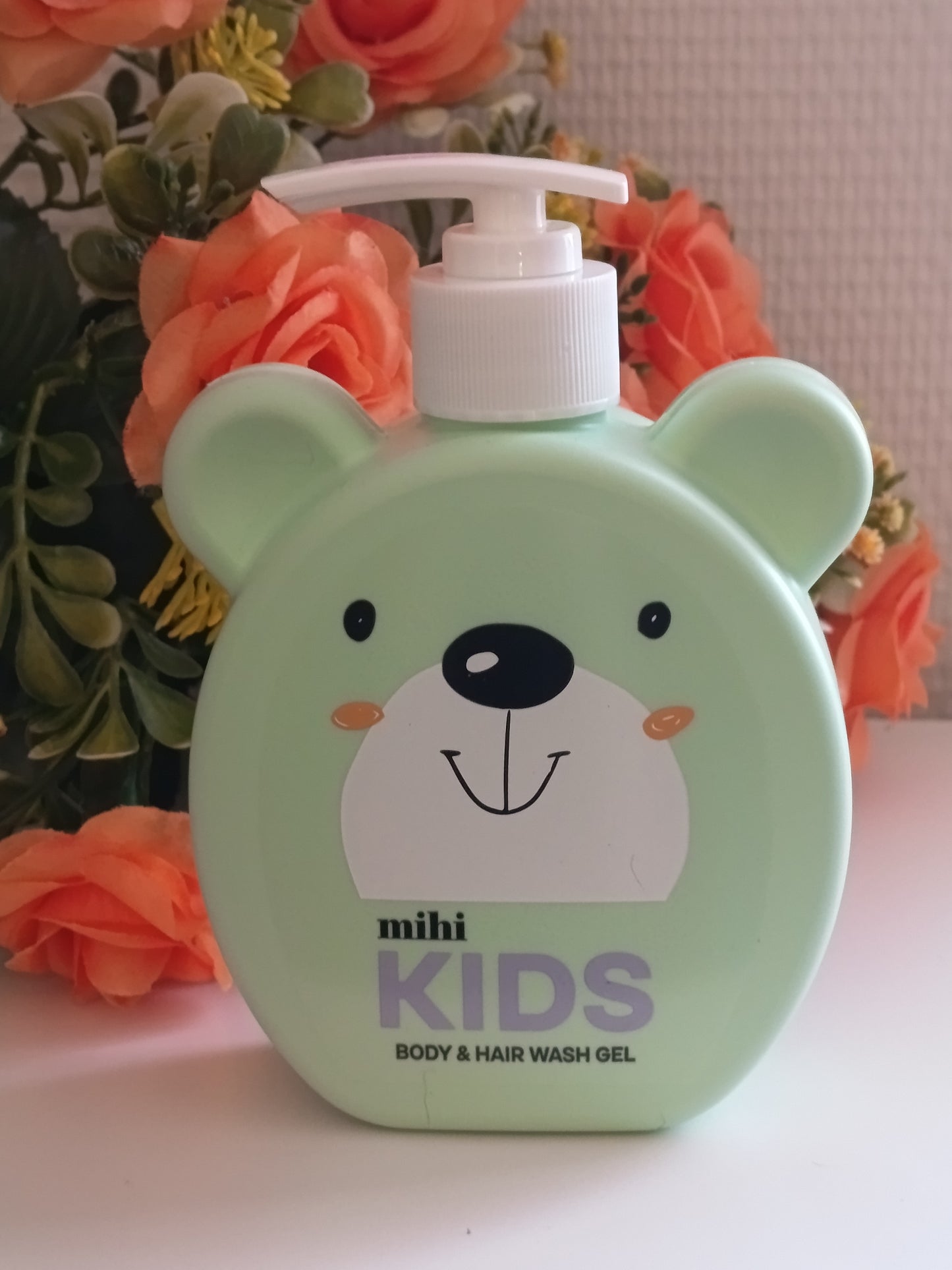 Kids. Gel lavant pour le corps et les cheveux de Mihi.