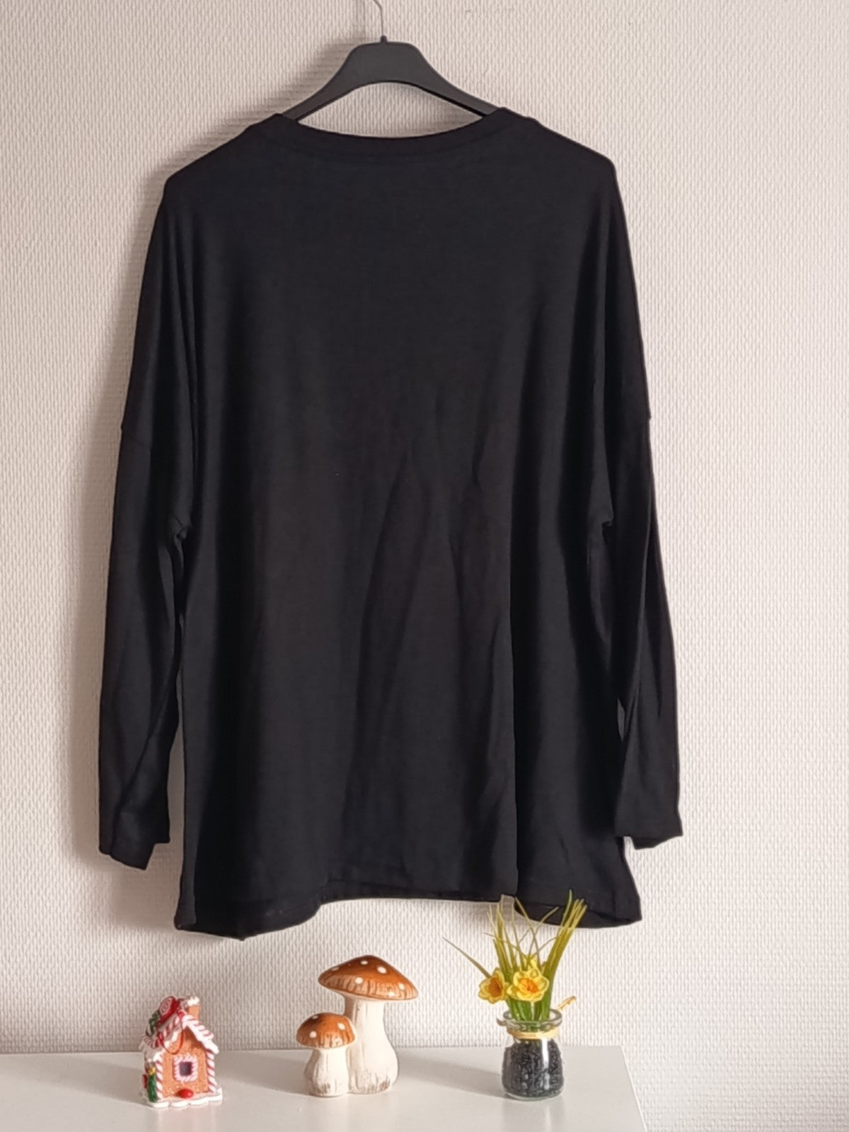 Pull fin noir, en coton et laine, avec imprimés vélo + coeur, taille 54/56