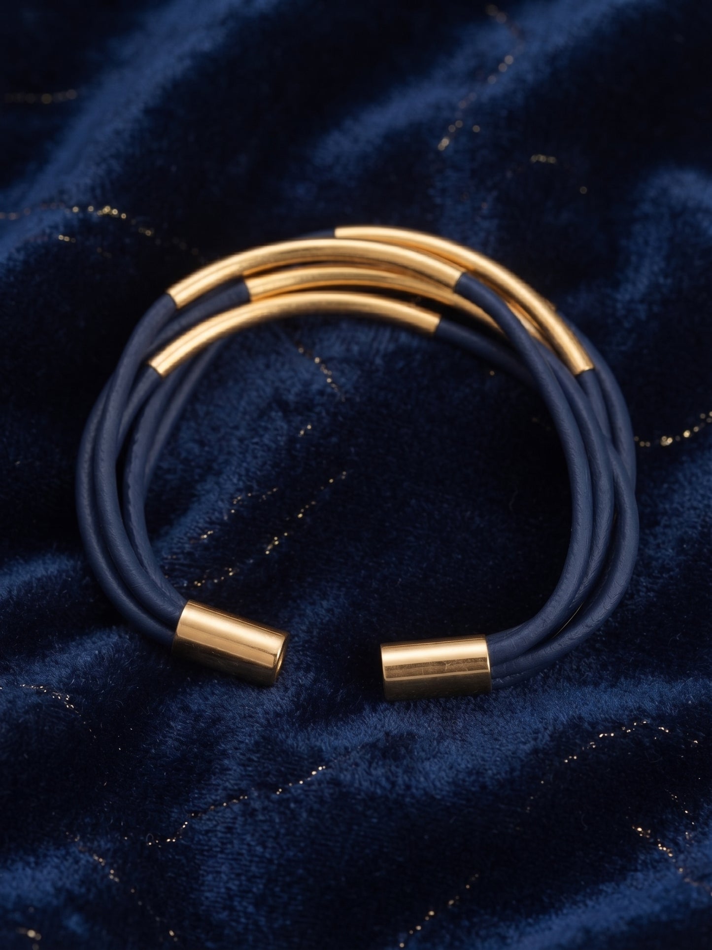 💙 Bracelet Vintage Tendance 5 Rangées Bleu Marine et Doré ✨