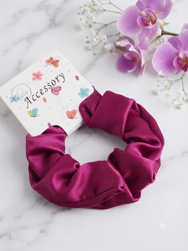 ✨ Scrunchie Élégant en Satin - Fuchsia Vibrant ✨