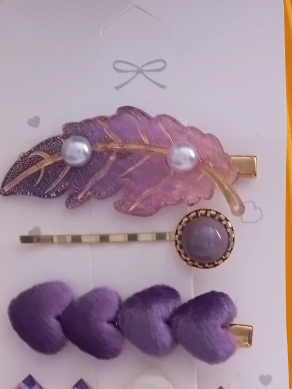✨ Illuminez votre coiffure avec notre collection Purple Chic : 1 barette et 5 pinces crocrodiles ! 💜