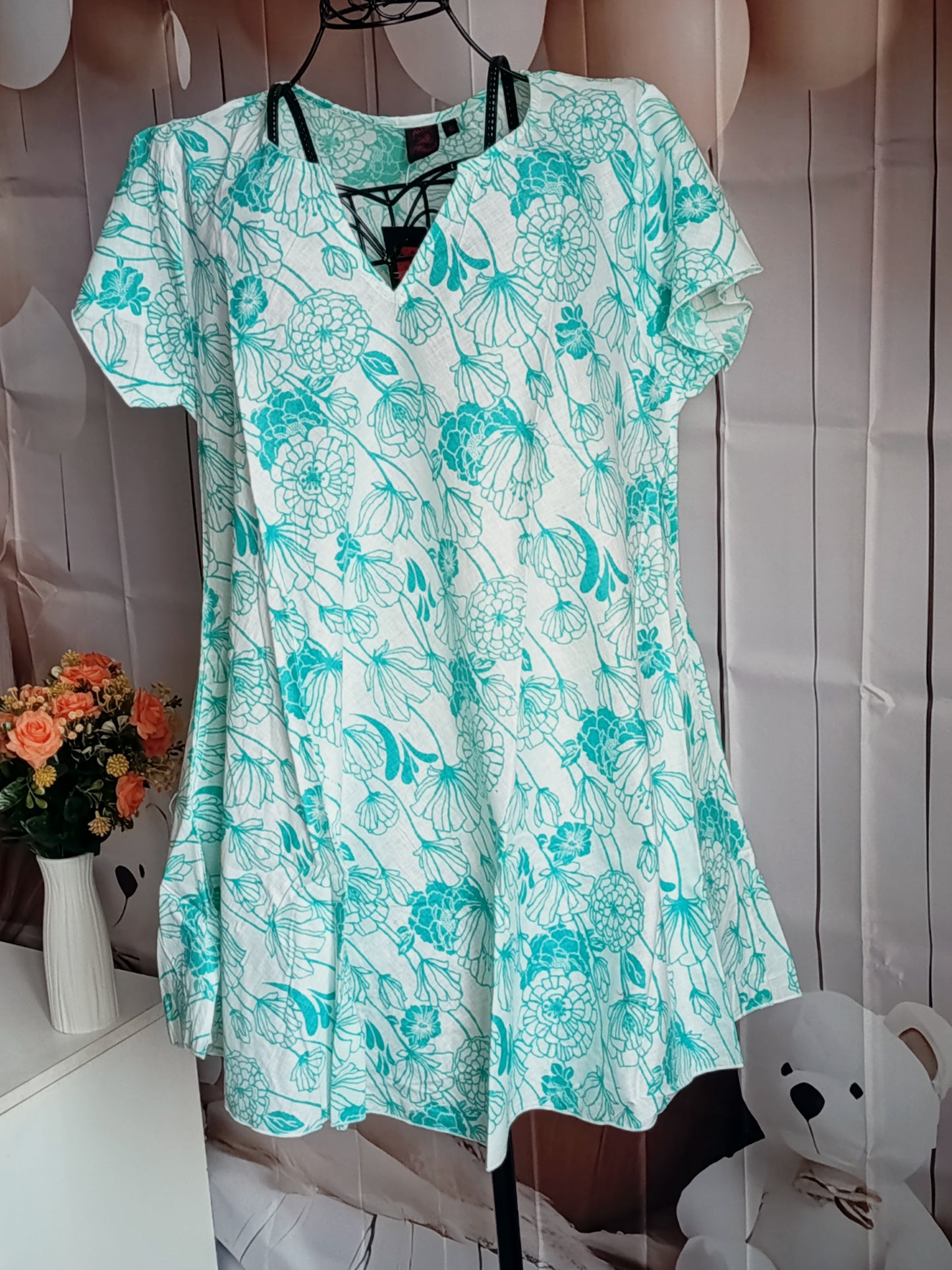 Tunique Grande Taille, avec imprimé florale et feuillage, taille 44-46, N14