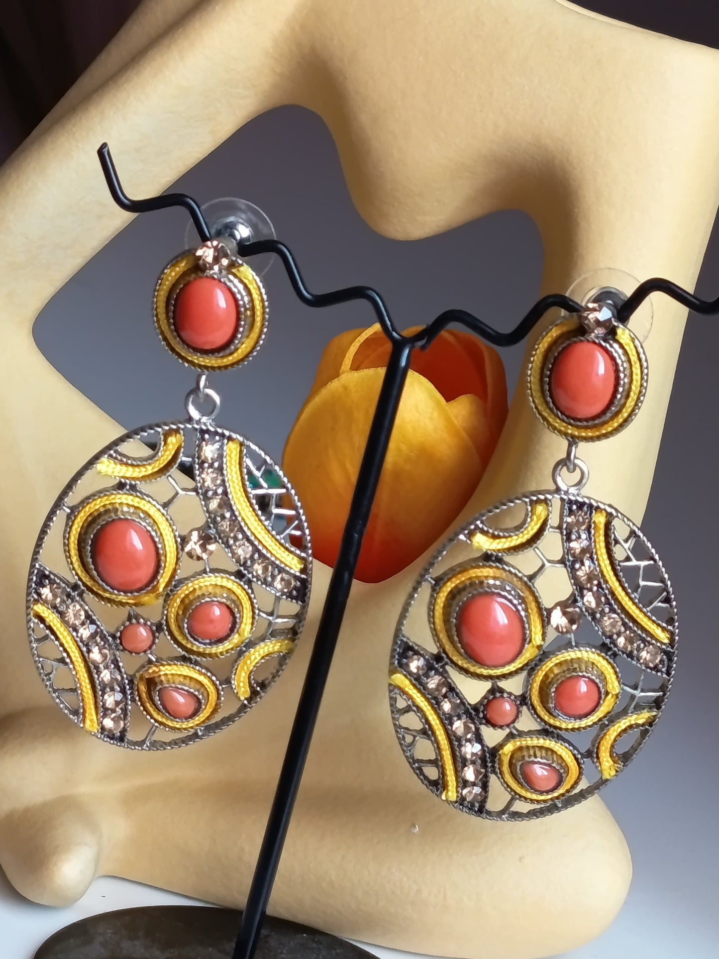 💫💝Boucles d'Oreilles "Solaire" – Cabochons Corail, Cristaux & Passementerie 💝💫