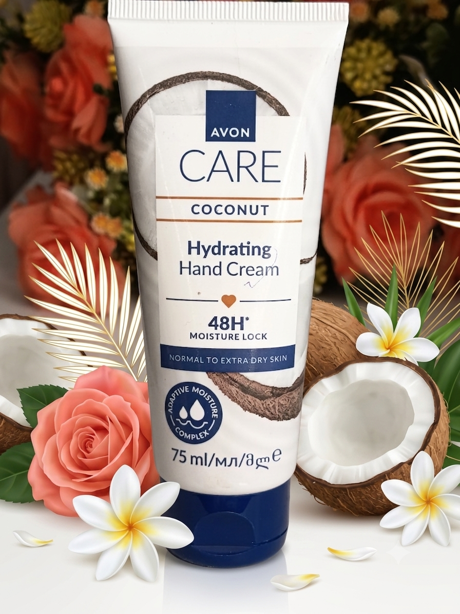 Crème mains hydratante Avon Care à la noix de coco, format 75ml pour peaux sèches.