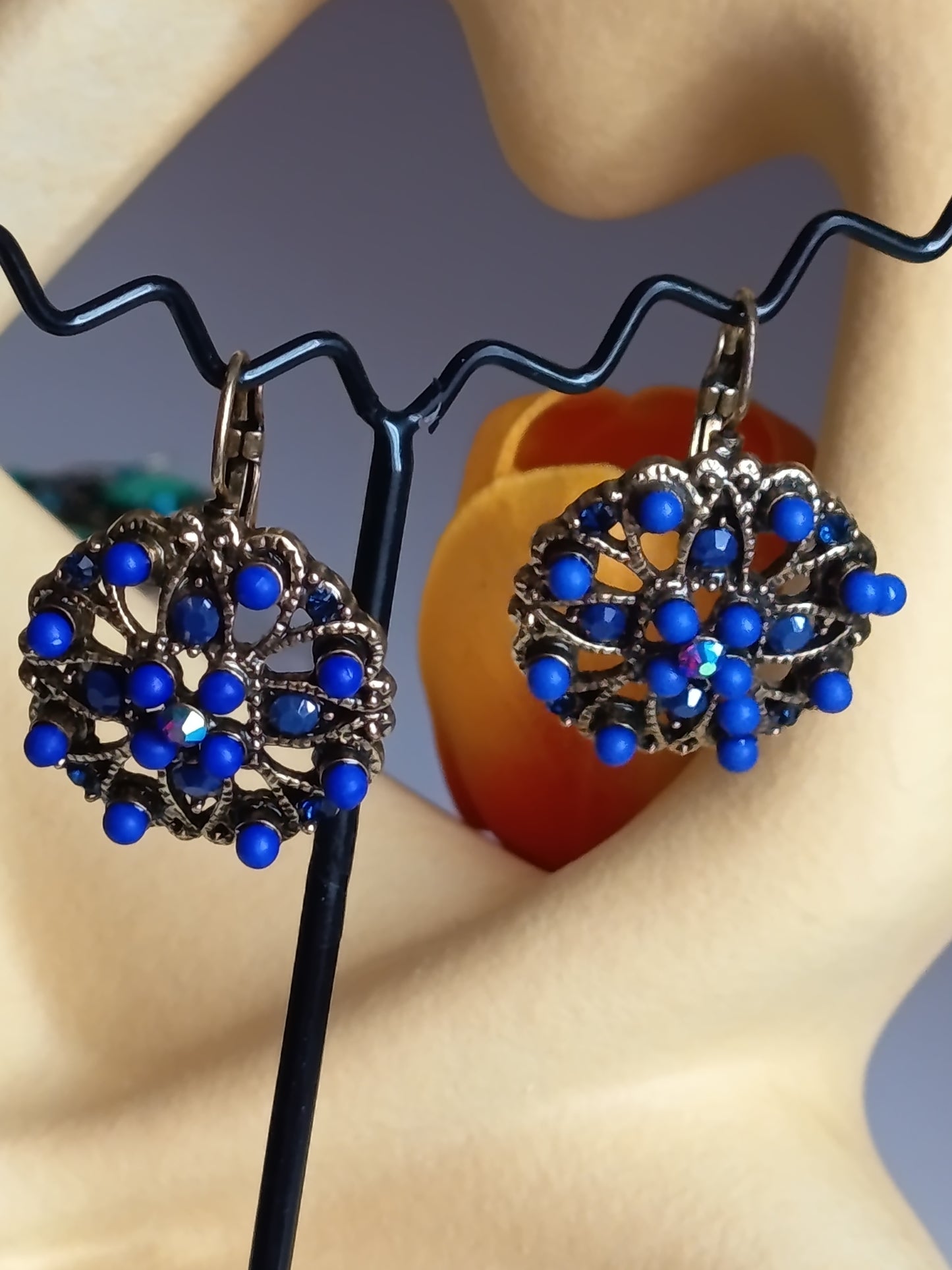 💙 Boucles d’Oreilles "Rosace Royale" – Bleu Cobalt & Bronze Antique