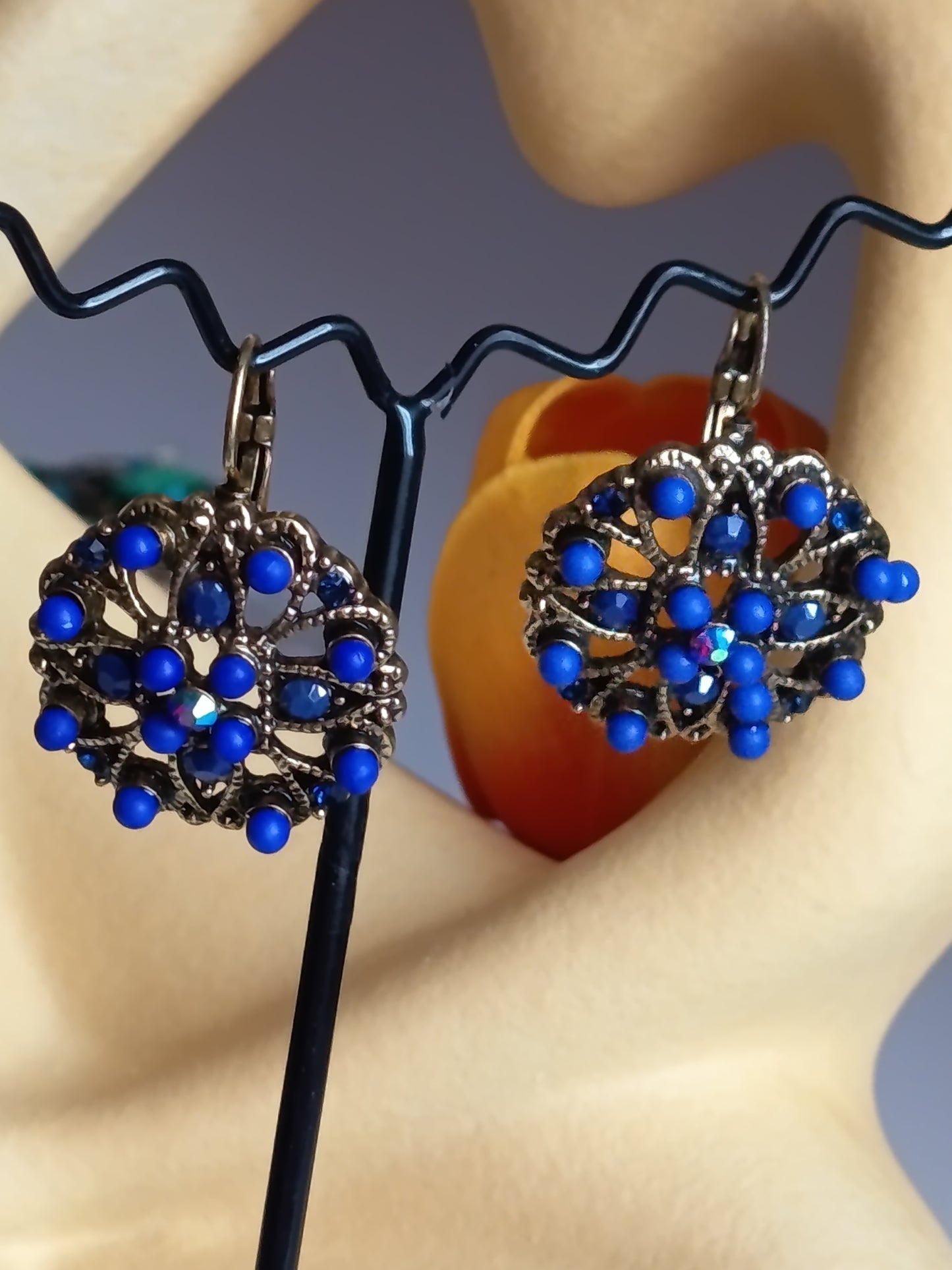 💙 Boucles d’Oreilles "Rosace Royale" – Bleu Cobalt & Bronze Antique