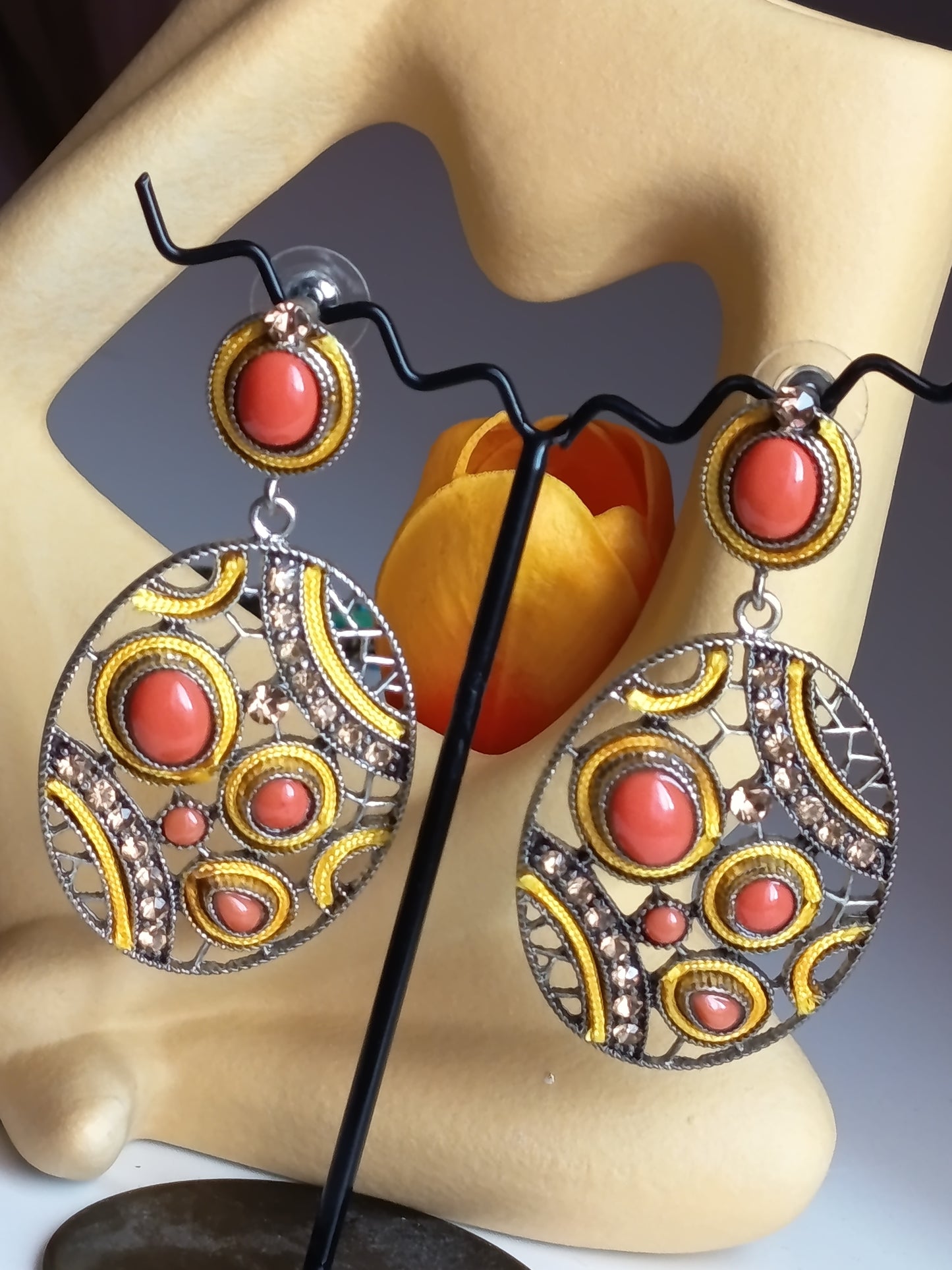💫💝Boucles d'Oreilles "Solaire" – Cabochons Corail, Cristaux & Passementerie 💝💫