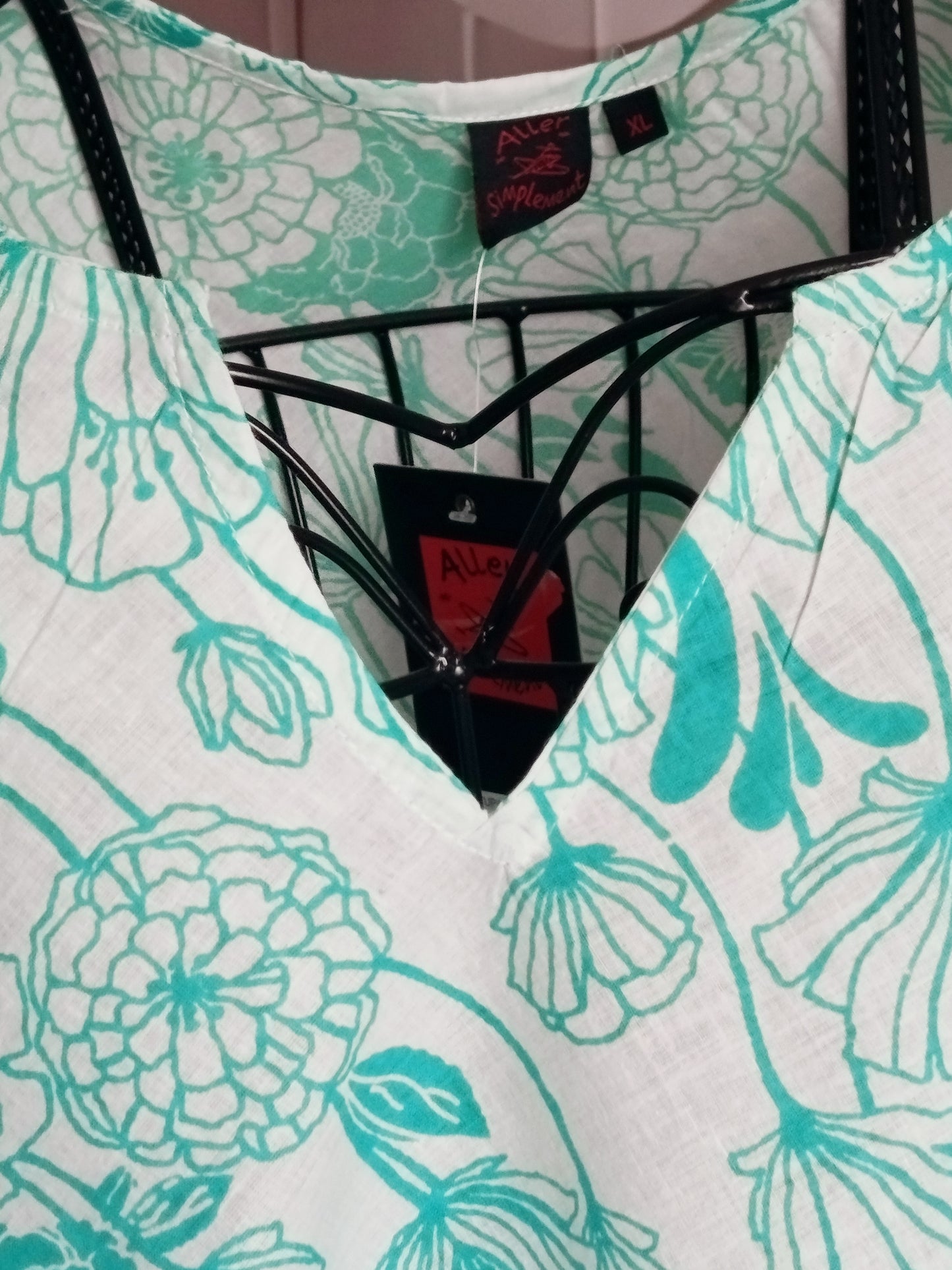 Tunique Grande Taille, avec imprimé florale et feuillage, taille 44-46, N14