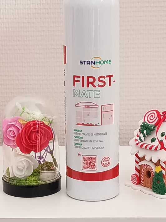 First Mate : mousse désinfectante et nettoyante. De Stanhome