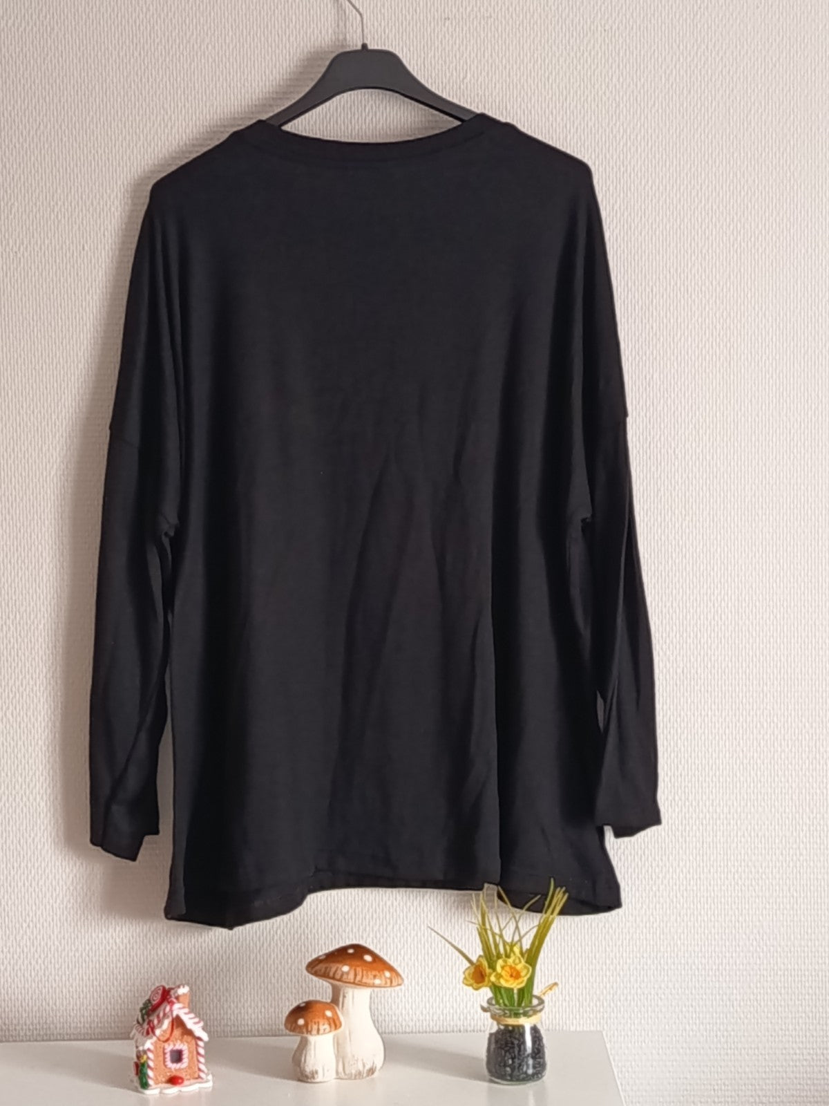Pull fin noir, en coton et laine, avec imprimés vélo + coeur, taille 54/56