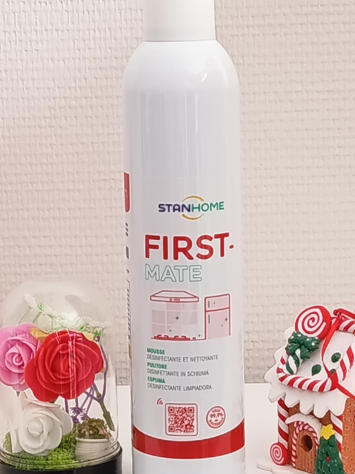 First Mate : mousse désinfectante et nettoyante. De Stanhome