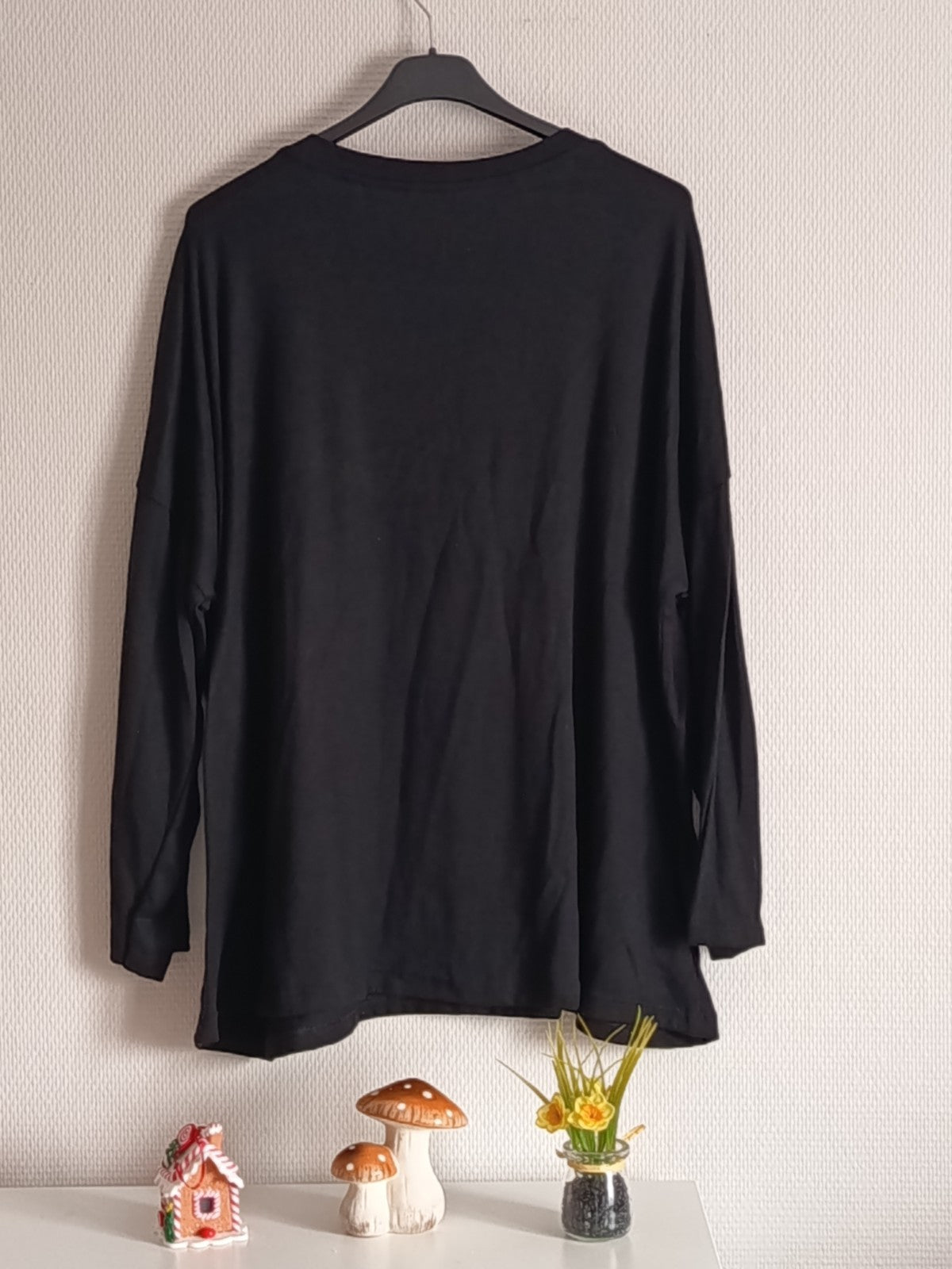 Pull fin noir, en coton et laine, avec imprimés vélo + coeur, taille 54/56